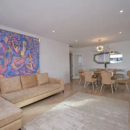 公寓 Stylish Near The Airport Lisboa